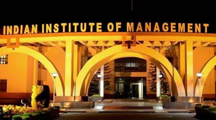 Management / Professional Courses Career in MBA: Disciplines, Admission, Scope, Jobs & Salary!!