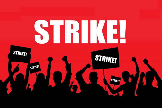 Degree college teachers strike at the university