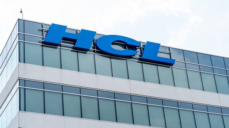 HCL is hiring LU student’s for IT Service Desk role